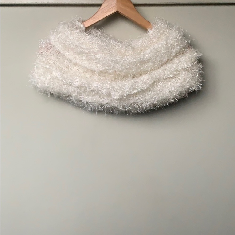 $20/2 Infinity Scarf Fluffy White Sherpa Wrap